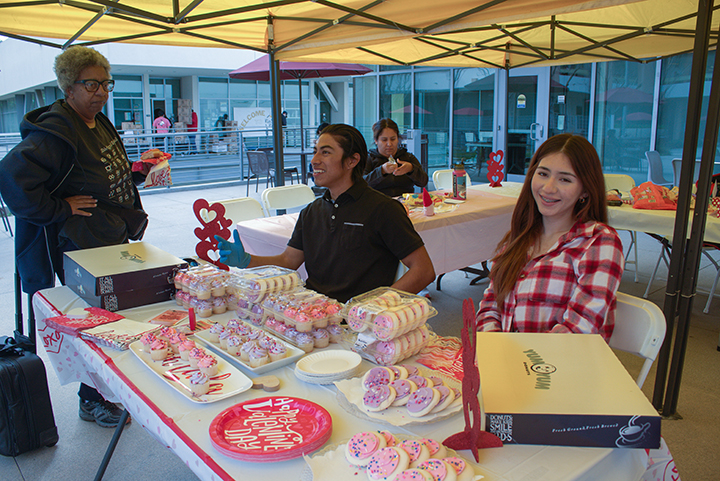Tuesday Feb.14 Reggie Diaz-Clemente and Pamela Nunez distributed pastries for students at Rio Hondo College upper quad. The event D.I.Y Valentines Day was hosted by ASRHC.